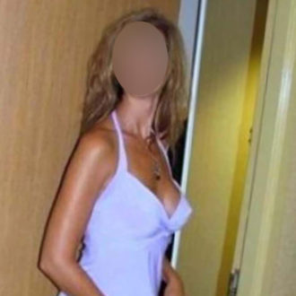 femme hot a Dinard 