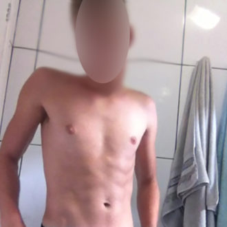 homme 18 ans de Saint Malo