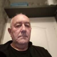 Homme de 59 ans cherche couple à Redon pour plaisir partagé sans tabou